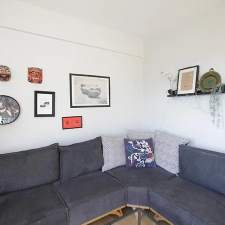 Flat With Golden Horn Wiev